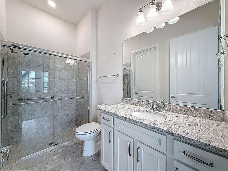 For Sale: $550,000 (3 beds, 2 baths, 2114 Square Feet)