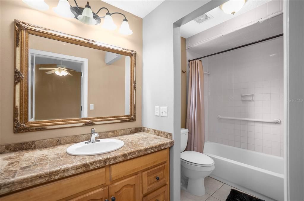 For Sale: $335,000 (4 beds, 3 baths, 2203 Square Feet)