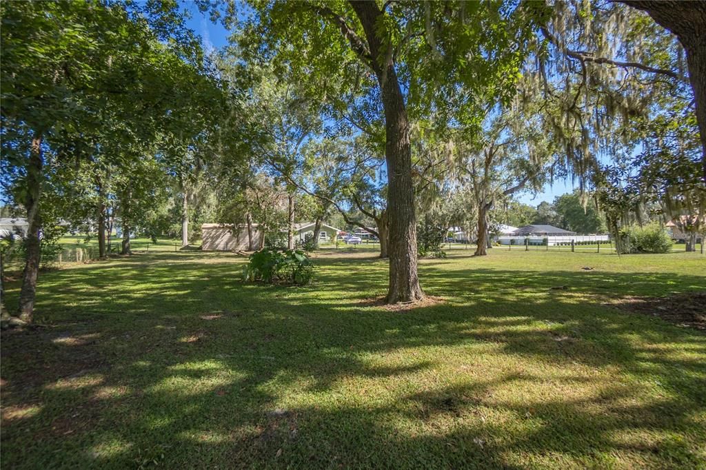 For Sale: $335,000 (4 beds, 3 baths, 2203 Square Feet)