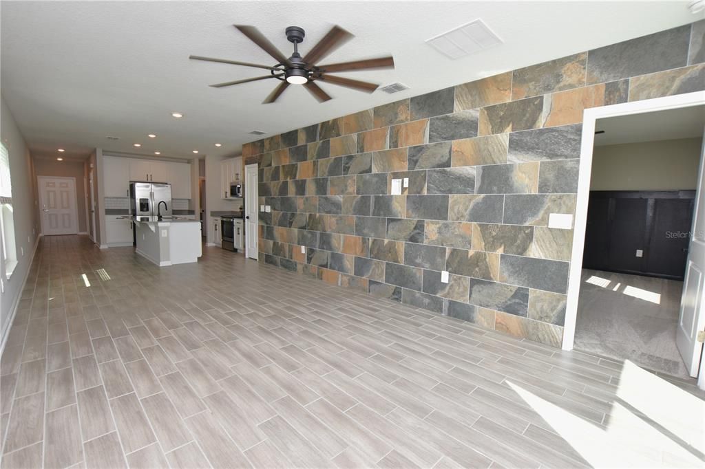 En Renta: $1,799 (3 camas, 2 baños, 1516 Pies cuadrados)