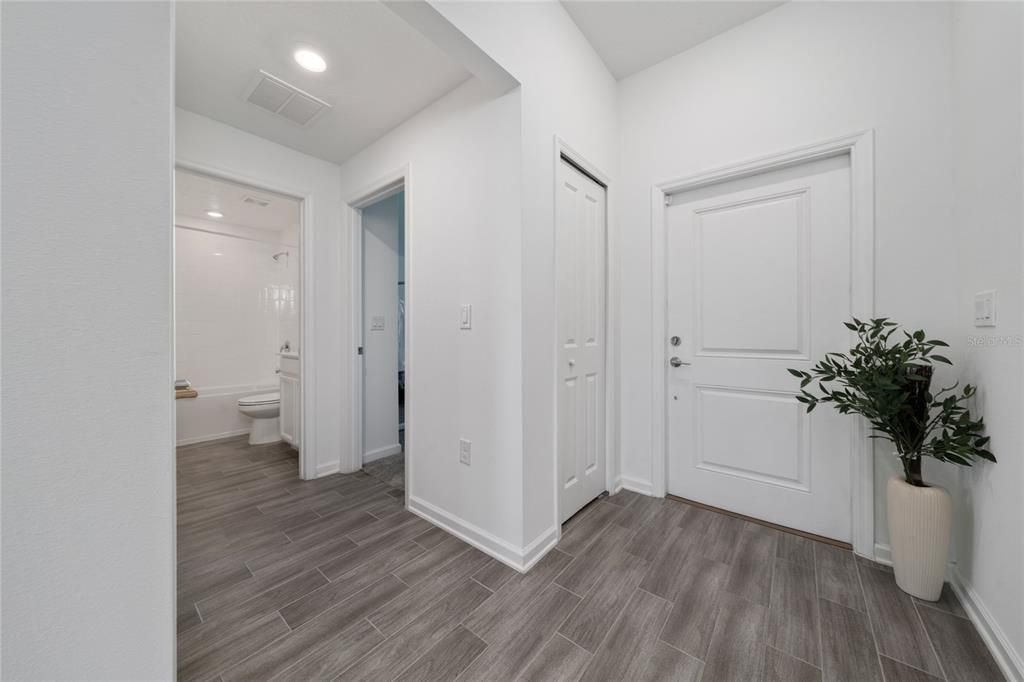 For Sale: $358,000 (3 beds, 2 baths, 1552 Square Feet)