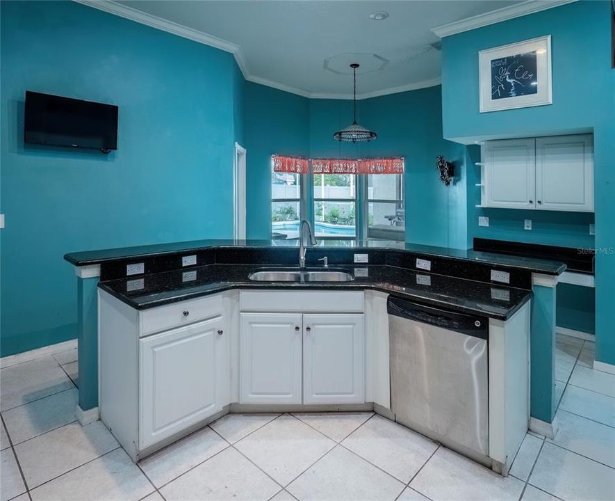 En Venta: $674,900 (4 camas, 3 baños, 3028 Pies cuadrados)