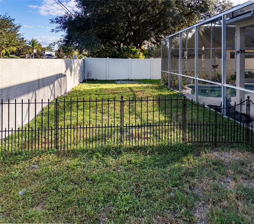 En Venta: $674,900 (4 camas, 3 baños, 3028 Pies cuadrados)