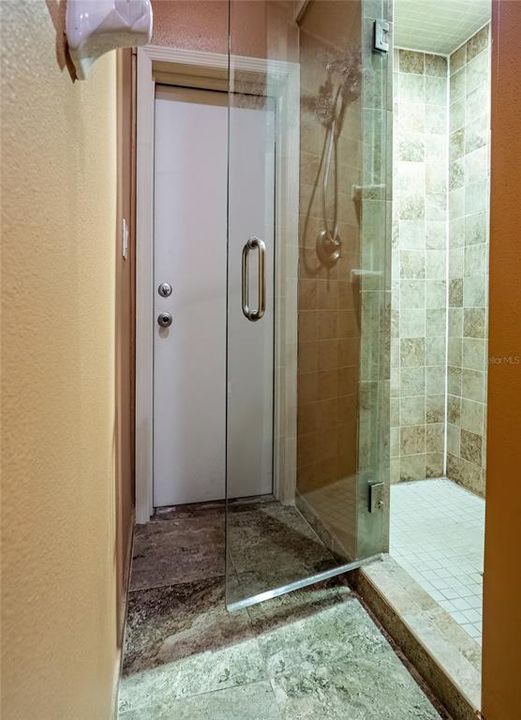 En Venta: $674,900 (4 camas, 3 baños, 3028 Pies cuadrados)