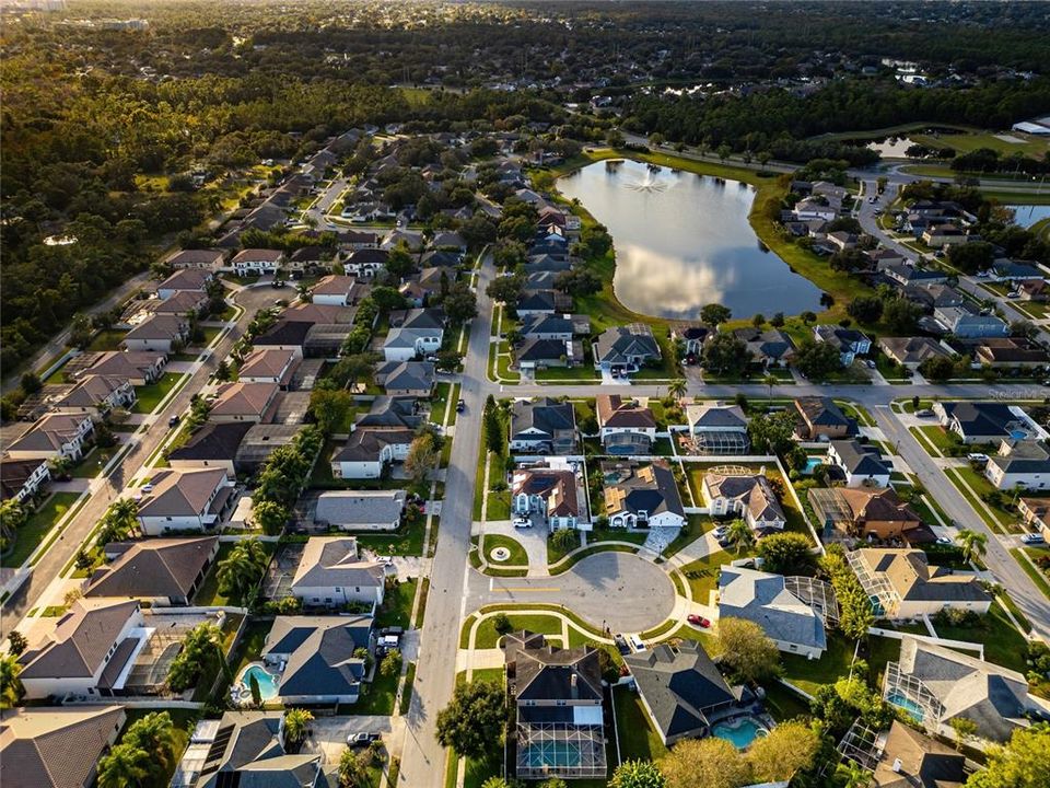 En Venta: $674,900 (4 camas, 3 baños, 3028 Pies cuadrados)