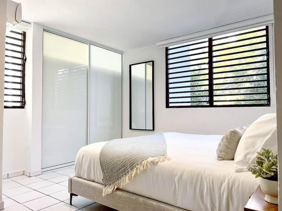 出租: $3,000 (3 贝兹, 2 浴室, 1150 平方英尺)