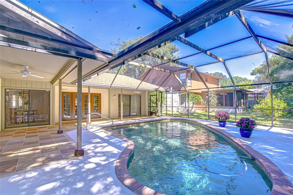 Active With Contract: $450,000 (4 beds, 2 baths, 2303 Square Feet)