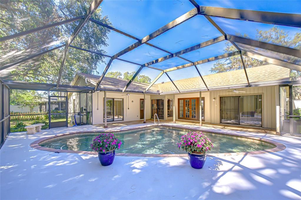 Active With Contract: $450,000 (4 beds, 2 baths, 2303 Square Feet)