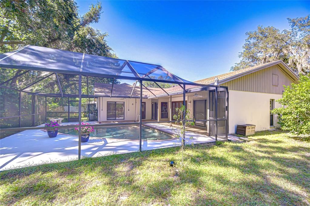 Active With Contract: $450,000 (4 beds, 2 baths, 2303 Square Feet)