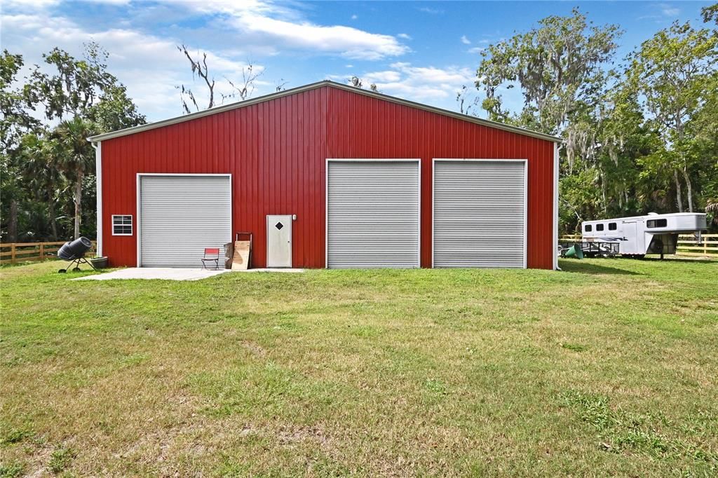 For Sale: $825,000 (1 beds, 1 baths, 1000 Square Feet)