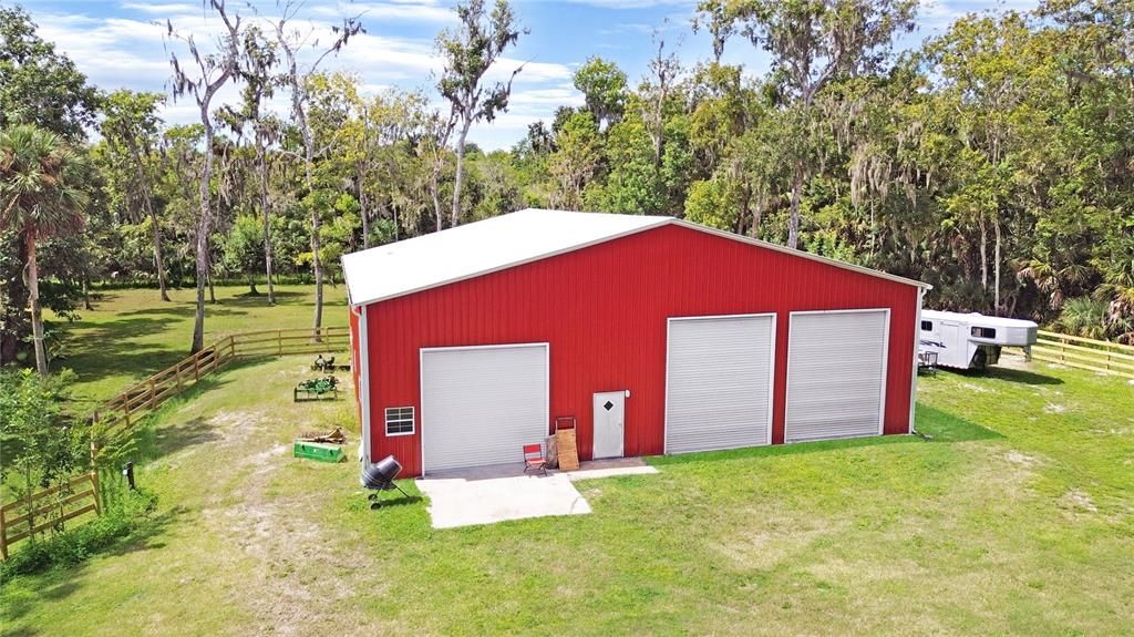 For Sale: $825,000 (1 beds, 1 baths, 1000 Square Feet)