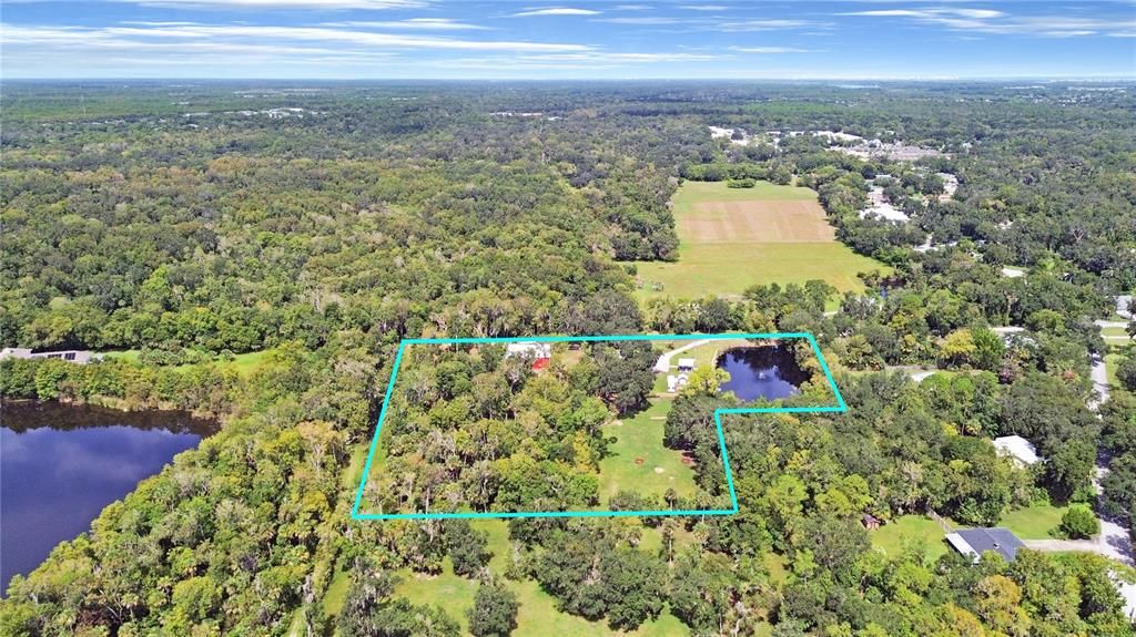 For Sale: $825,000 (1 beds, 1 baths, 1000 Square Feet)