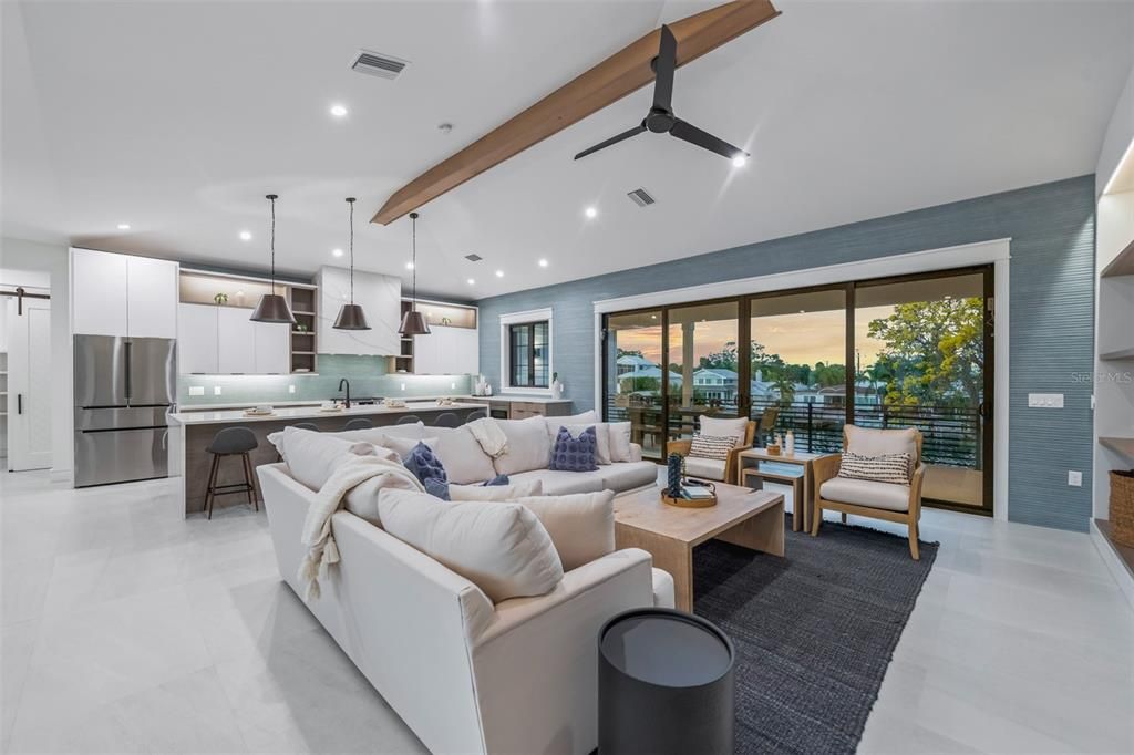 For Sale: $6,500,000 (6 beds, 6 baths, 4169 Square Feet)