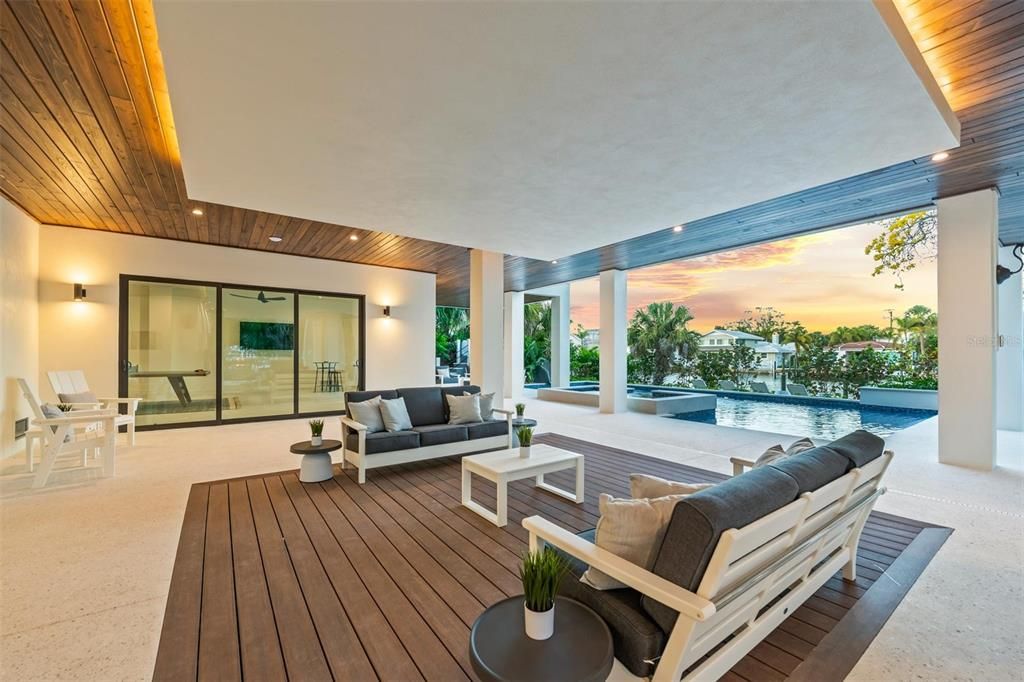 For Sale: $6,500,000 (6 beds, 6 baths, 4169 Square Feet)