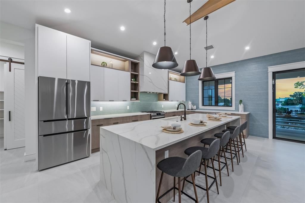 For Sale: $6,500,000 (6 beds, 6 baths, 4169 Square Feet)