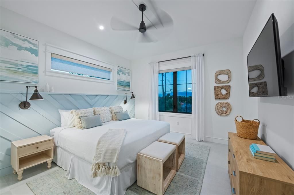 For Sale: $6,500,000 (6 beds, 6 baths, 4169 Square Feet)