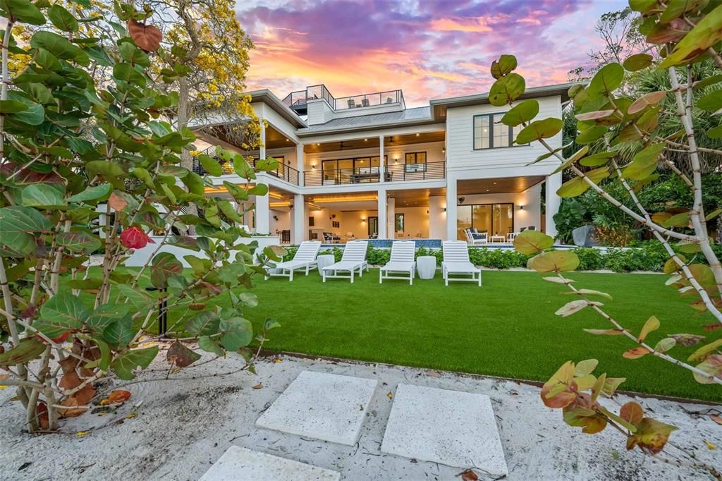 For Sale: $6,500,000 (6 beds, 6 baths, 4169 Square Feet)