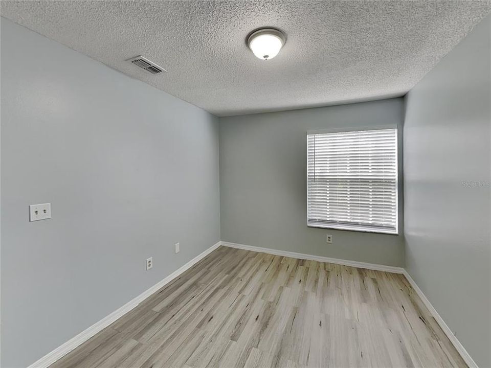 В аренду: $1,650 (3 спален, 2 ванн, 1326 Квадратных фут)