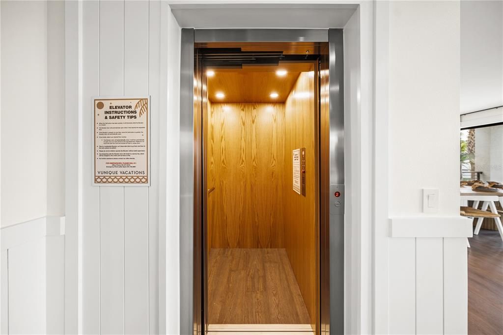 For Sale: $4,800,000 (5 beds, 5 baths, 4389 Square Feet)