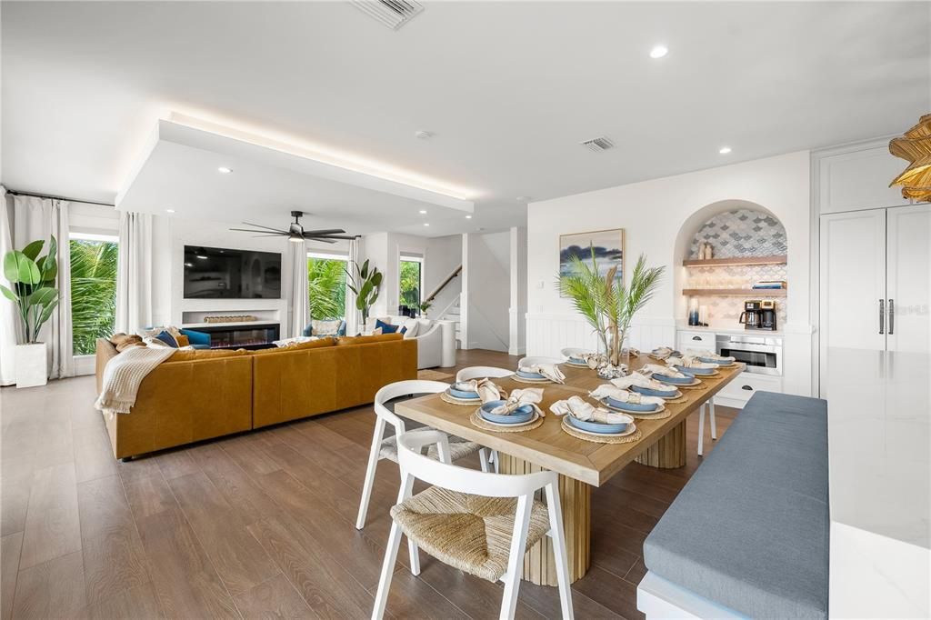 For Sale: $4,800,000 (5 beds, 5 baths, 4389 Square Feet)