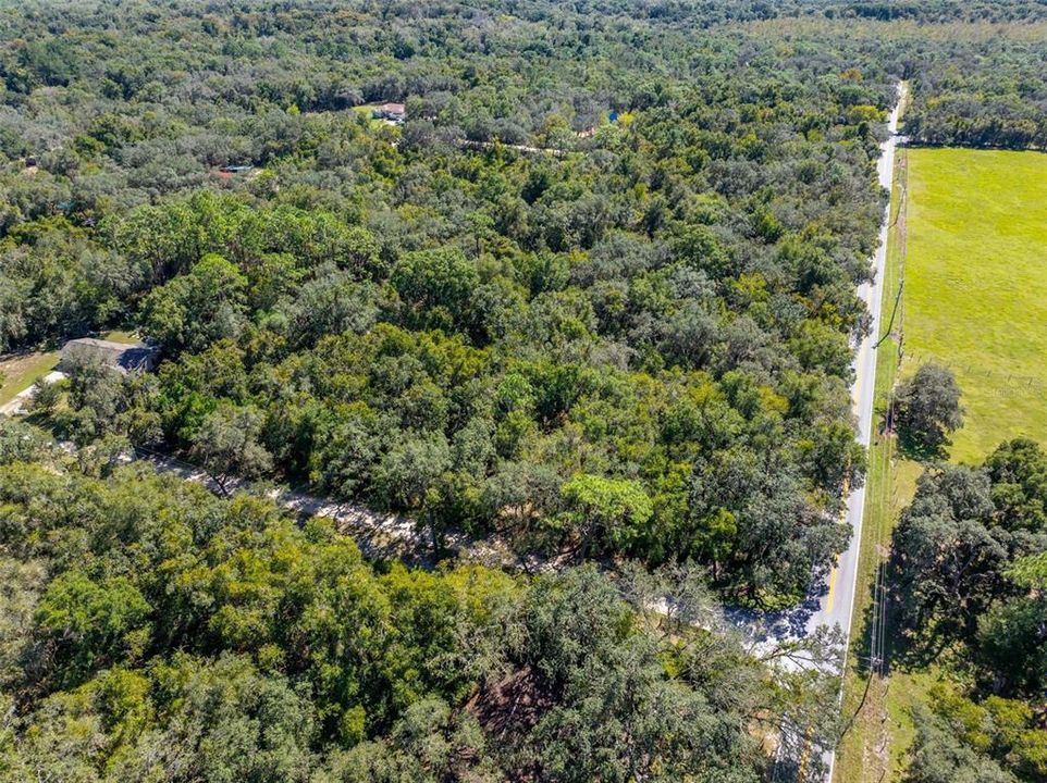 На продажу: $199,000 (3.31 acres)