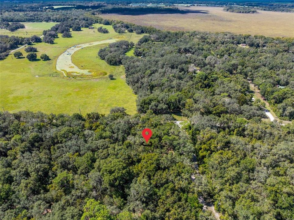 На продажу: $199,000 (3.31 acres)