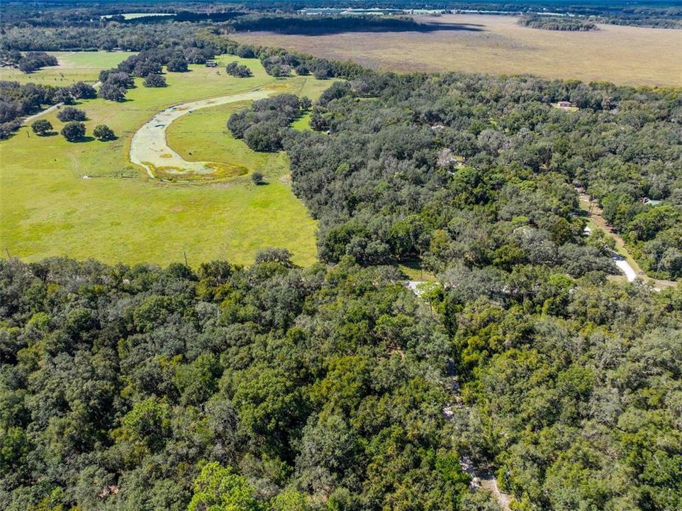 На продажу: $199,000 (3.31 acres)