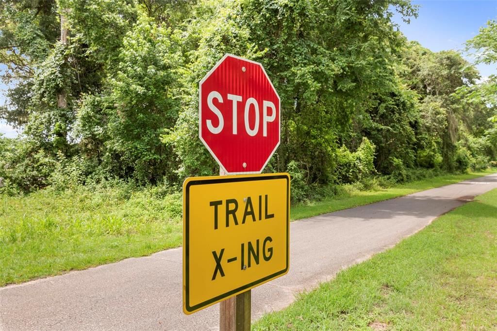 На продажу: $199,000 (3.31 acres)