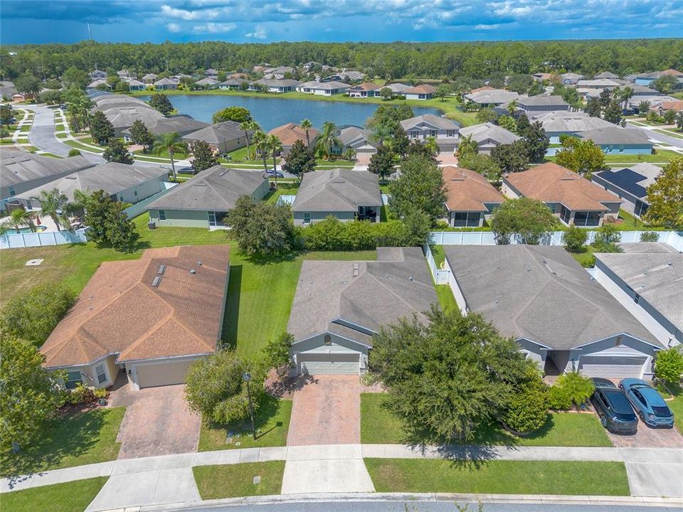 合同活跃: $319,900 (3 贝兹, 2 浴室, 1505 平方英尺)