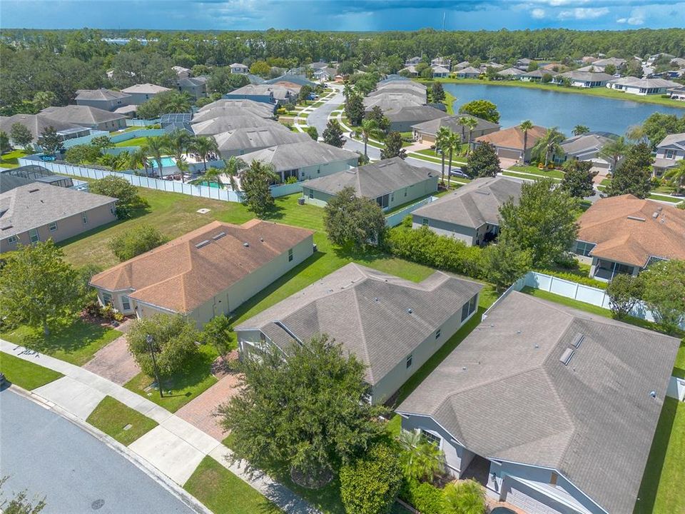 合同活跃: $319,900 (3 贝兹, 2 浴室, 1505 平方英尺)