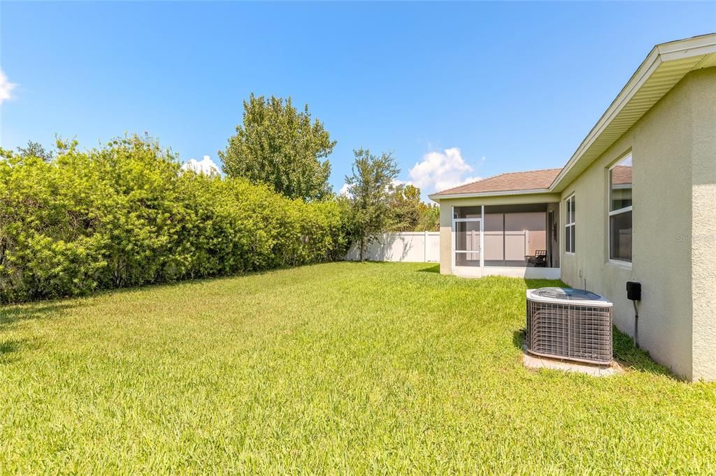 合同活跃: $319,900 (3 贝兹, 2 浴室, 1505 平方英尺)