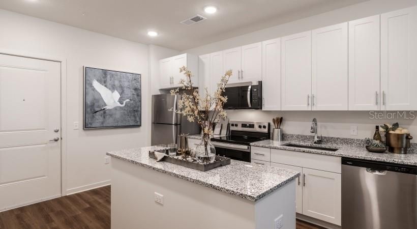 For Rent: $2,230 (3 beds, 2 baths, 1303 Square Feet)