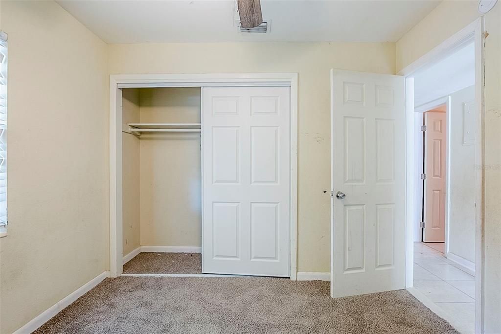 Под контрактом: $319,000 (4 спален, 3 ванн, 1590 Квадратных фут)