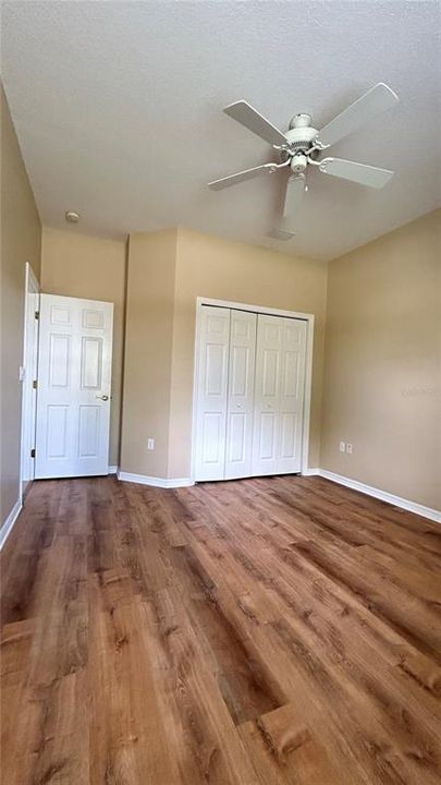 Под контрактом: $1,920 (3 спален, 2 ванн, 1906 Квадратных фут)