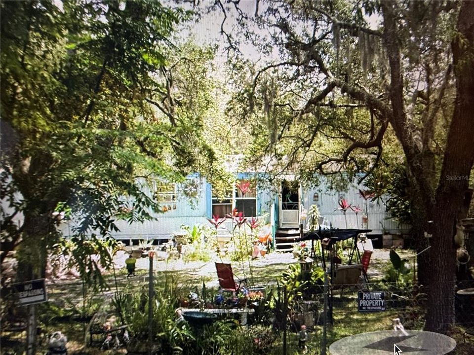 Active With Contract: $139,000 (2 beds, 2 baths, 1216 Square Feet)