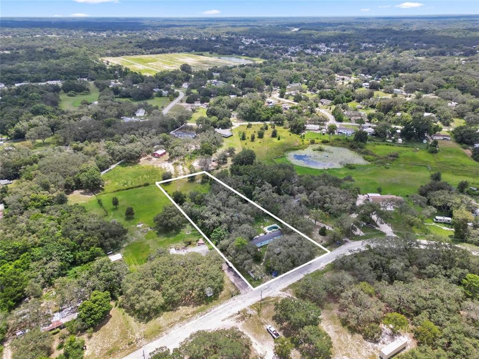 Active With Contract: $139,000 (2 beds, 2 baths, 1216 Square Feet)