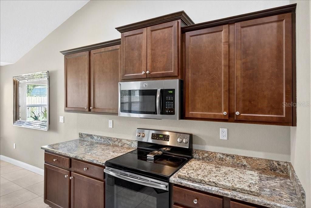 Active With Contract: $390,000 (4 beds, 2 baths, 2301 Square Feet)