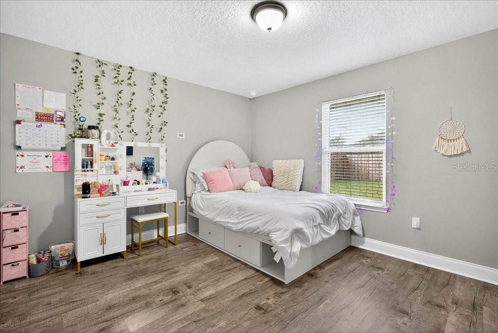 Active With Contract: $390,000 (4 beds, 2 baths, 2301 Square Feet)