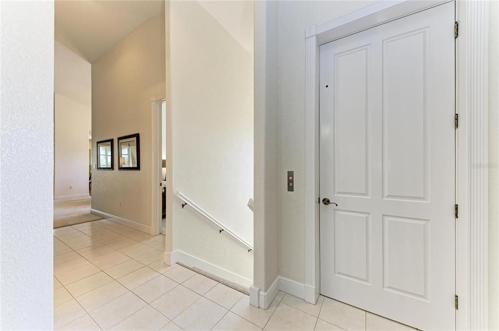 For Sale: $445,000 (3 beds, 3 baths, 2495 Square Feet)