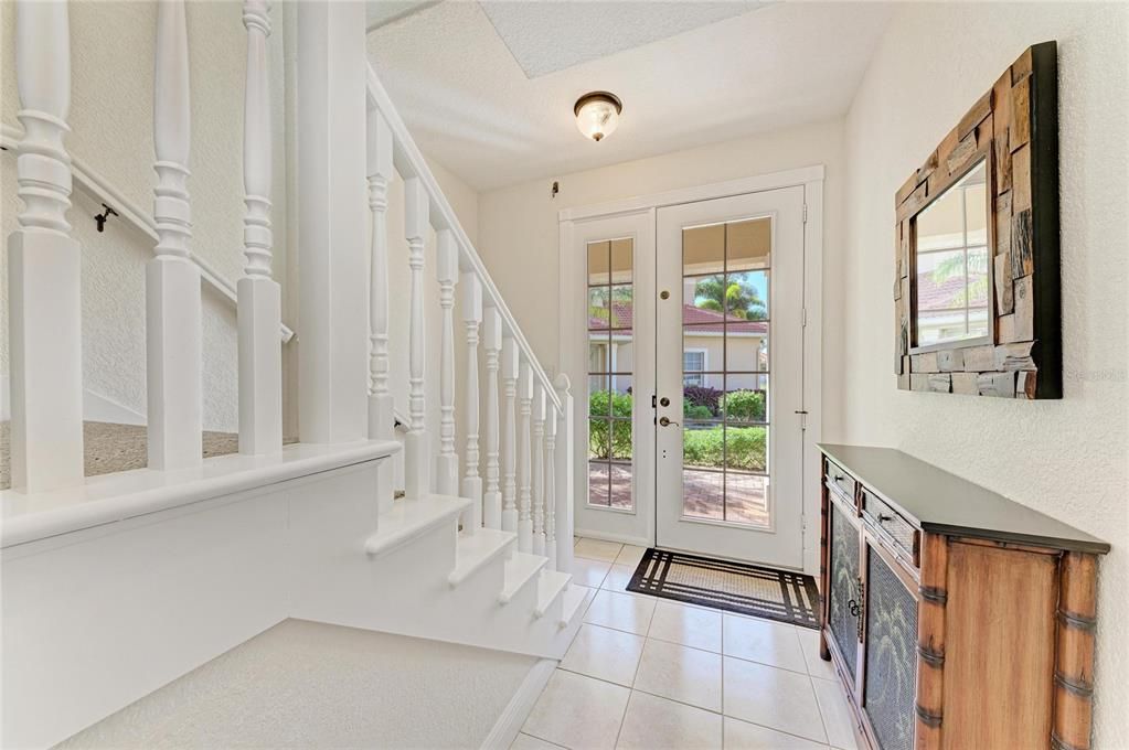 For Sale: $445,000 (3 beds, 3 baths, 2495 Square Feet)