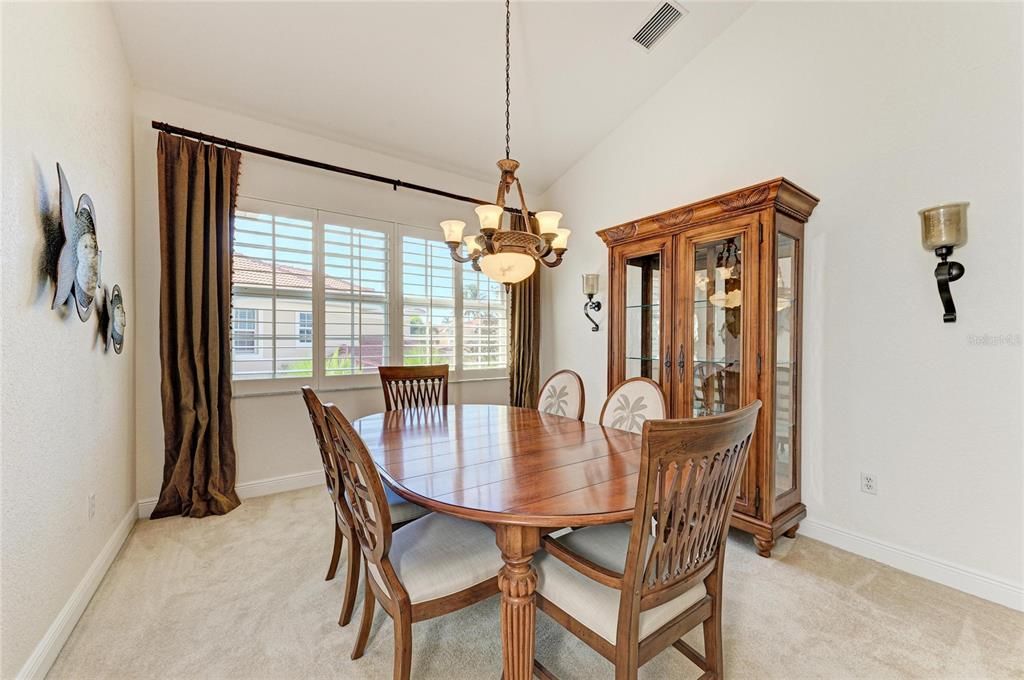 For Sale: $445,000 (3 beds, 3 baths, 2495 Square Feet)