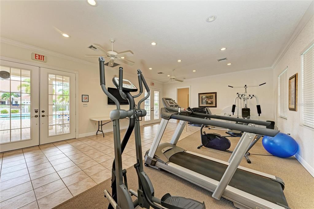 For Sale: $445,000 (3 beds, 3 baths, 2495 Square Feet)