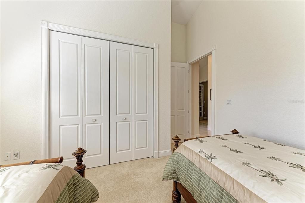 For Sale: $445,000 (3 beds, 3 baths, 2495 Square Feet)