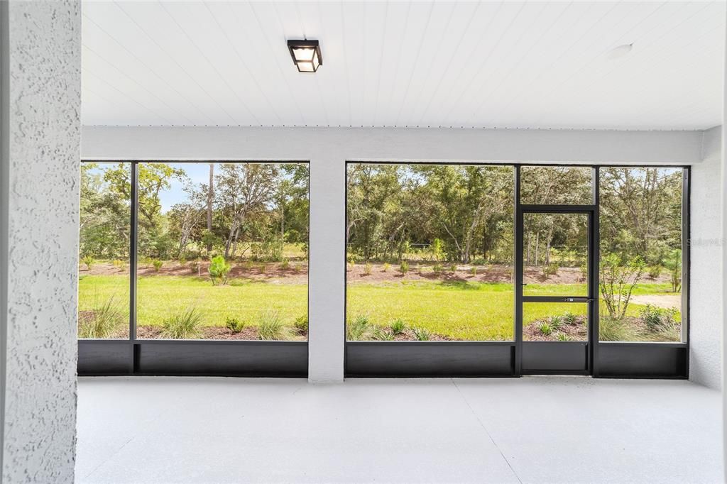 Activo con contrato: $430,000 (3 camas, 3 baños, 2536 Pies cuadrados)