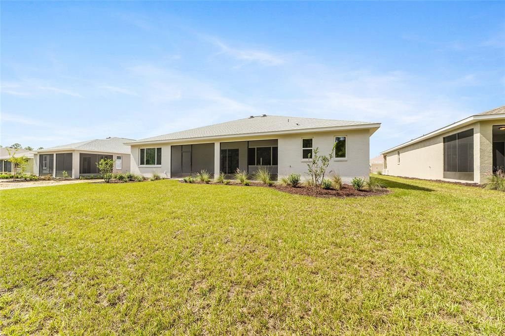 Activo con contrato: $430,000 (3 camas, 3 baños, 2536 Pies cuadrados)