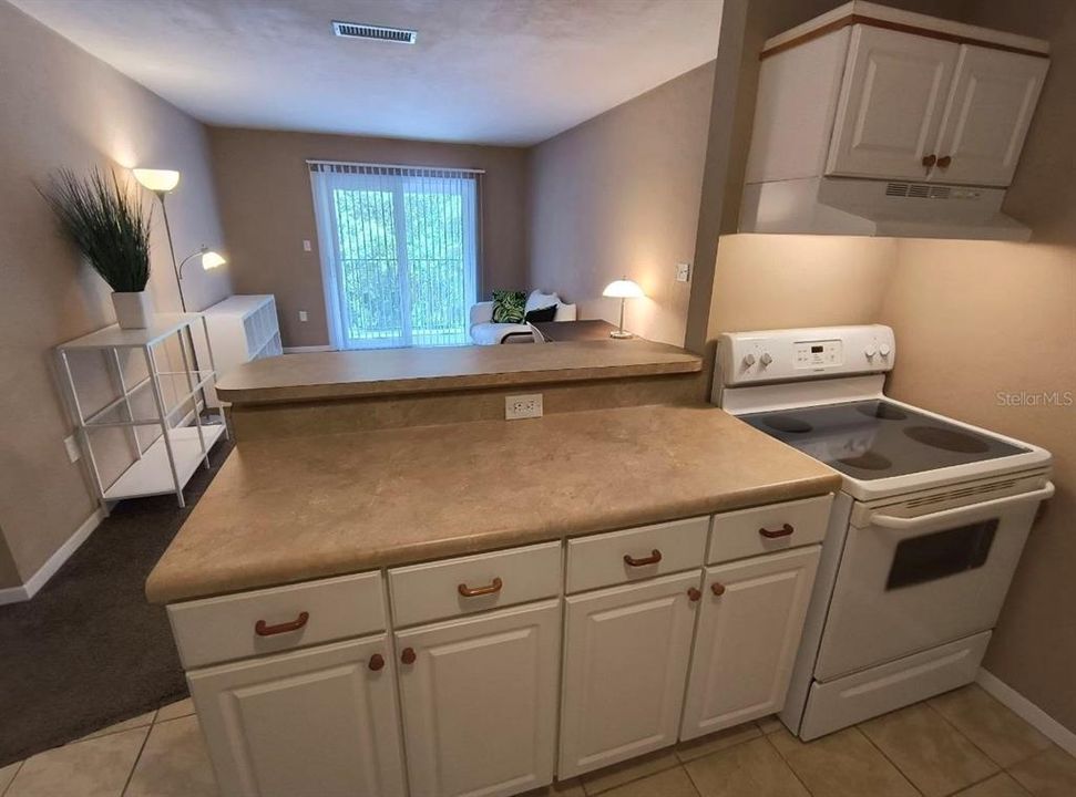 В аренду: $1,050 (1 спален, 1 ванн, 580 Квадратных фут)