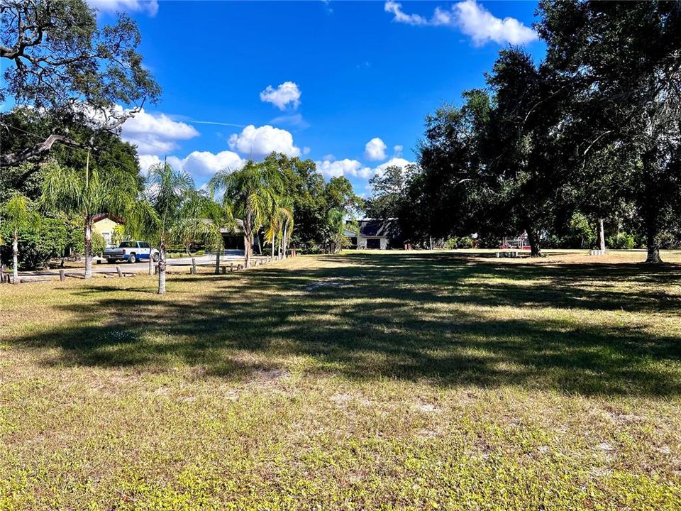 For Sale: $800,000 (5 beds, 3 baths, 3844 Square Feet)