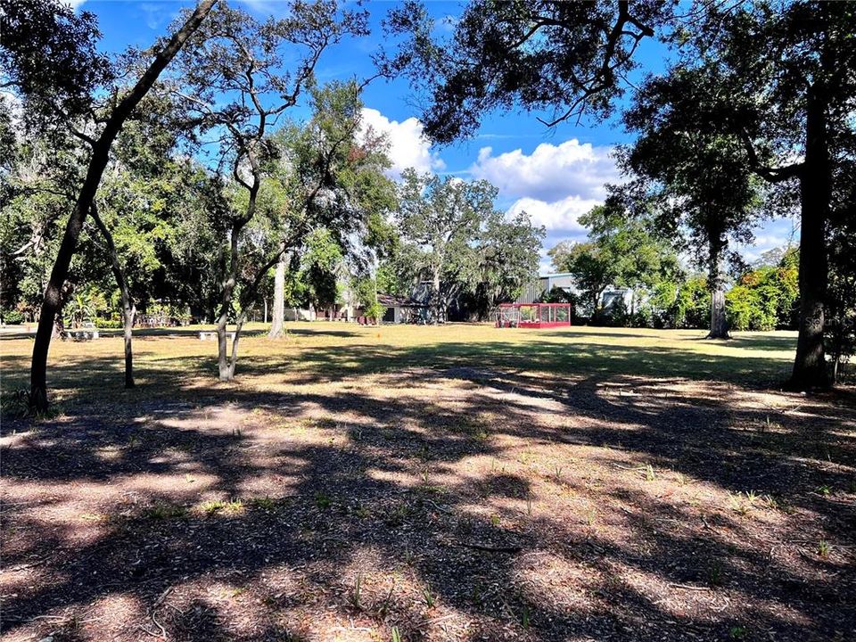 For Sale: $800,000 (5 beds, 3 baths, 3844 Square Feet)