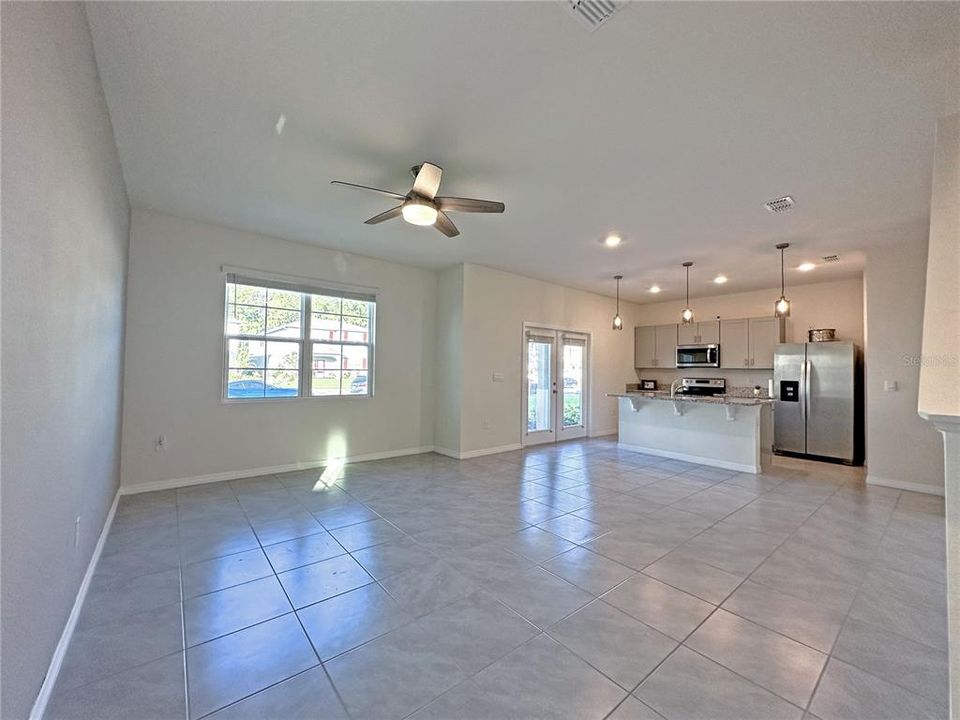 En Renta: $2,100 (3 camas, 2 baños, 1587 Pies cuadrados)