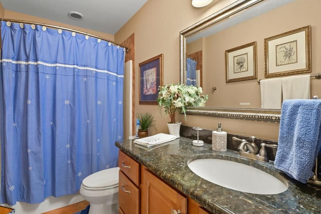 For Sale: $2,199,000 (4 beds, 4 baths, 3381 Square Feet)